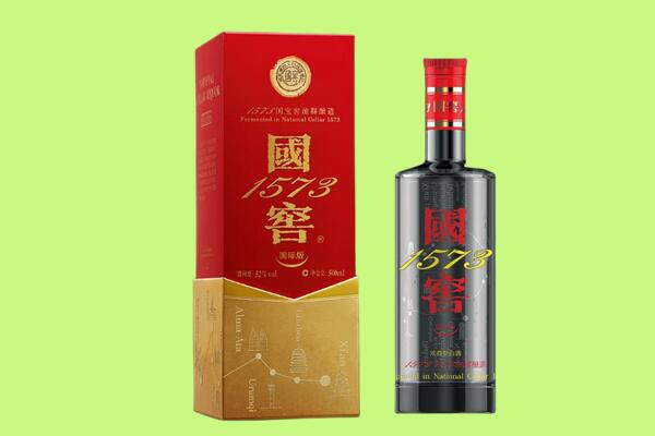 元阳县回收国窖1573.jpg